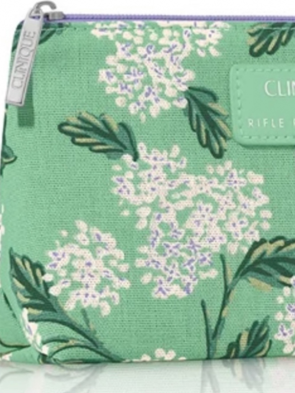 Clinique "Cosmetic bag in floral with goodies" NWT - Picture 7 of 7